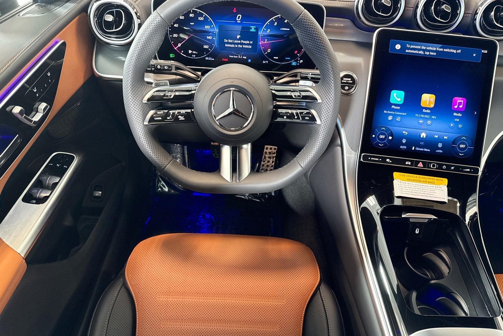 New 2026 Black Mercedes-Benz GLC 300 image 19