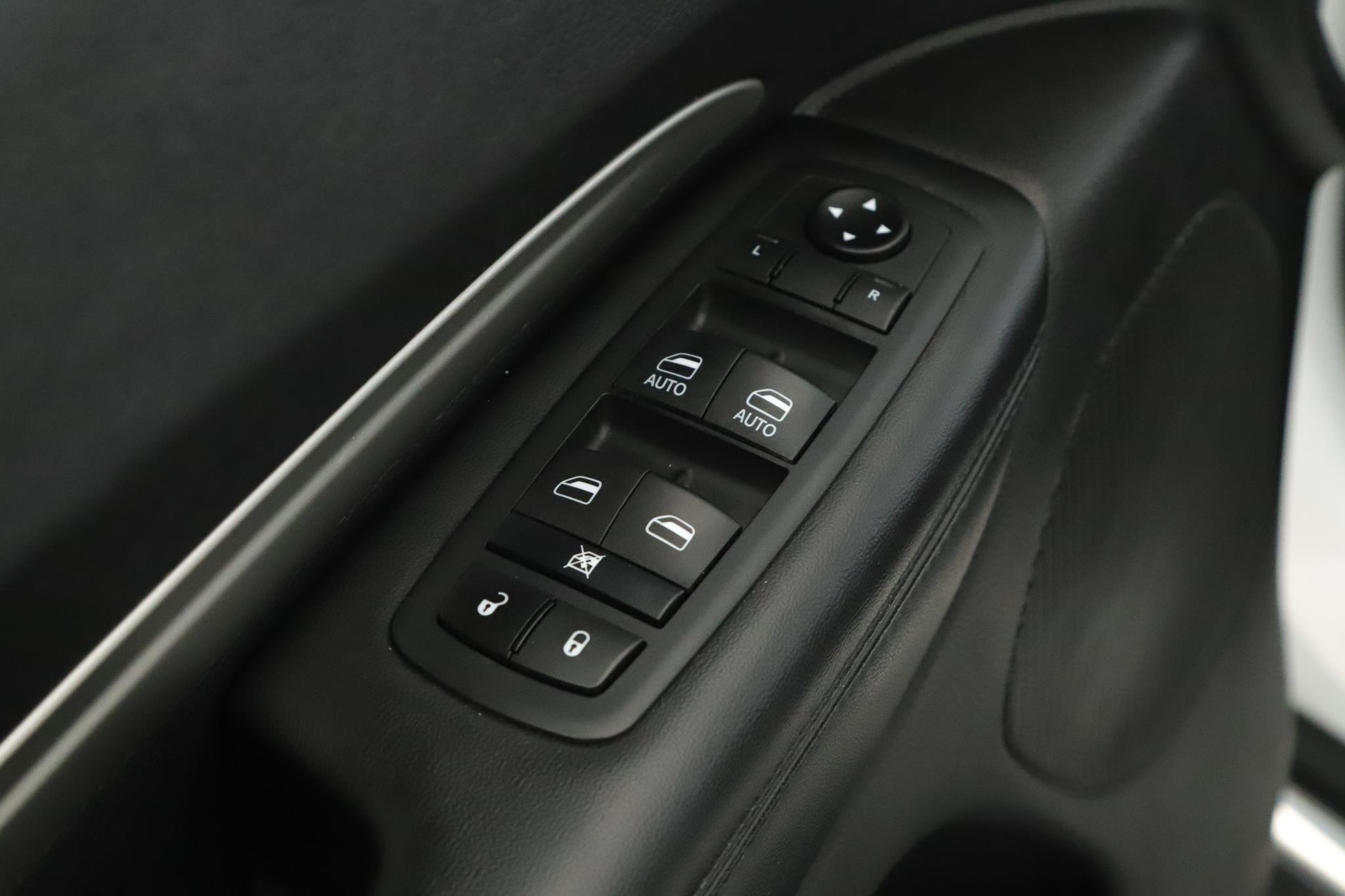 Used 2020 Vice White Dodge SXT Plus AWD image 7