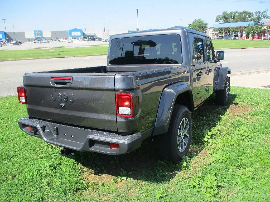 2025 Jeep Gladiator Sport S - Photo 17