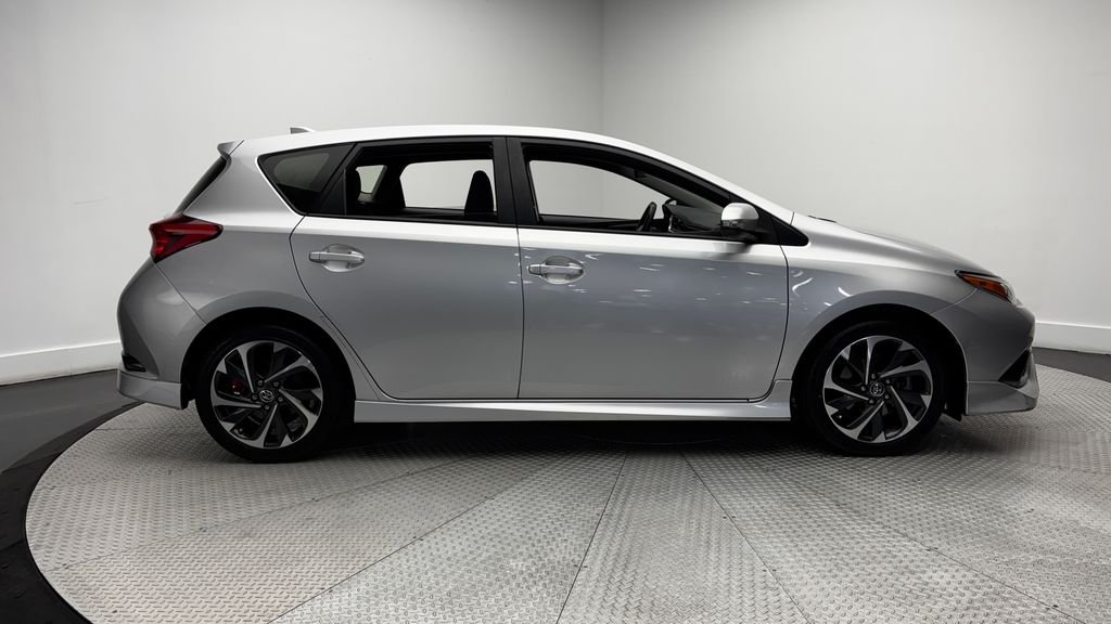 Used 2017 Silver Toyota Base image 26