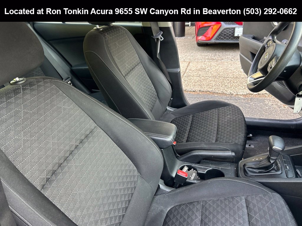 Used 2018 Silky Silver Kia S image 13