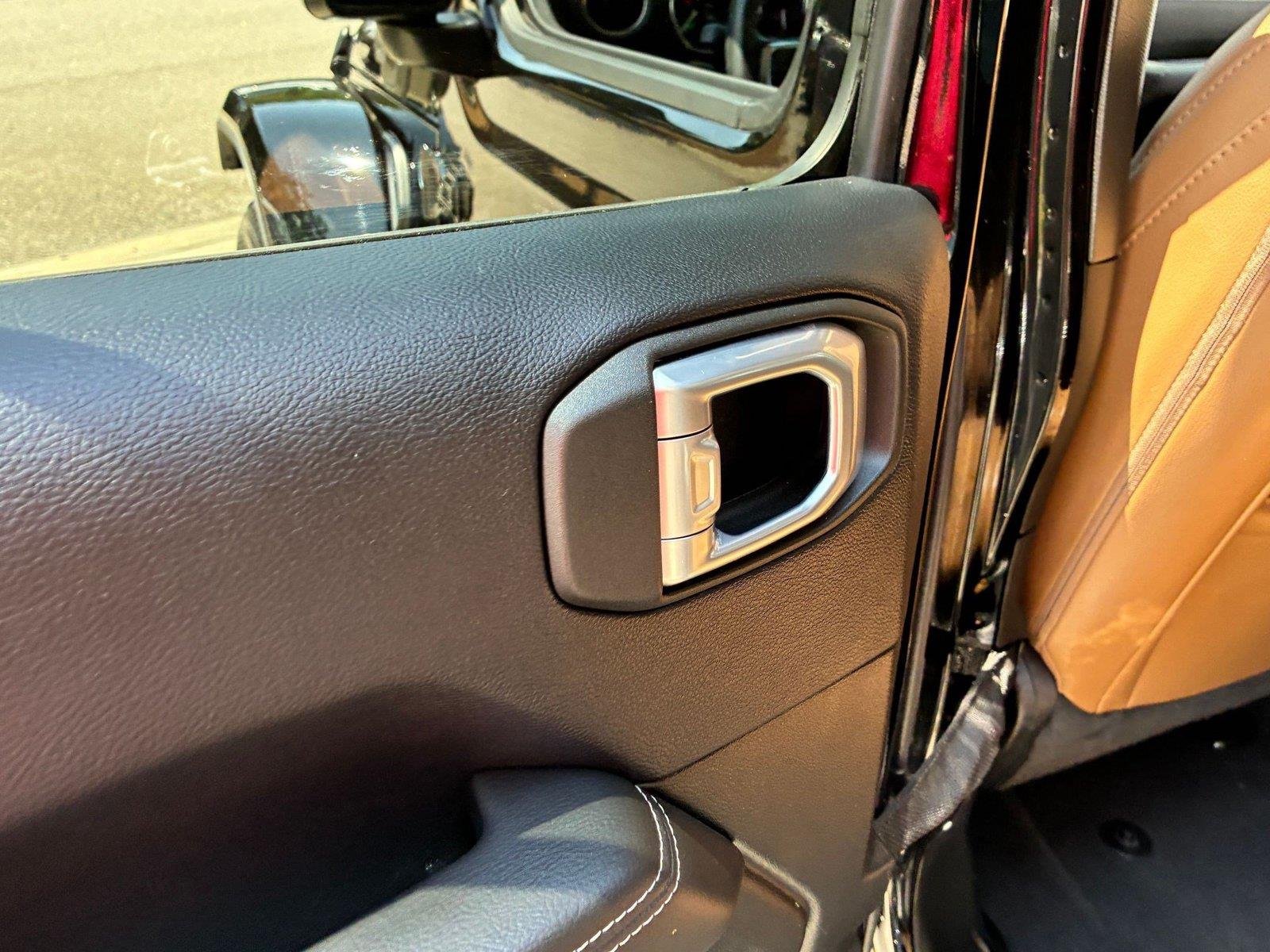 Used 2023 Black Clearcoat Jeep Sahara image 24