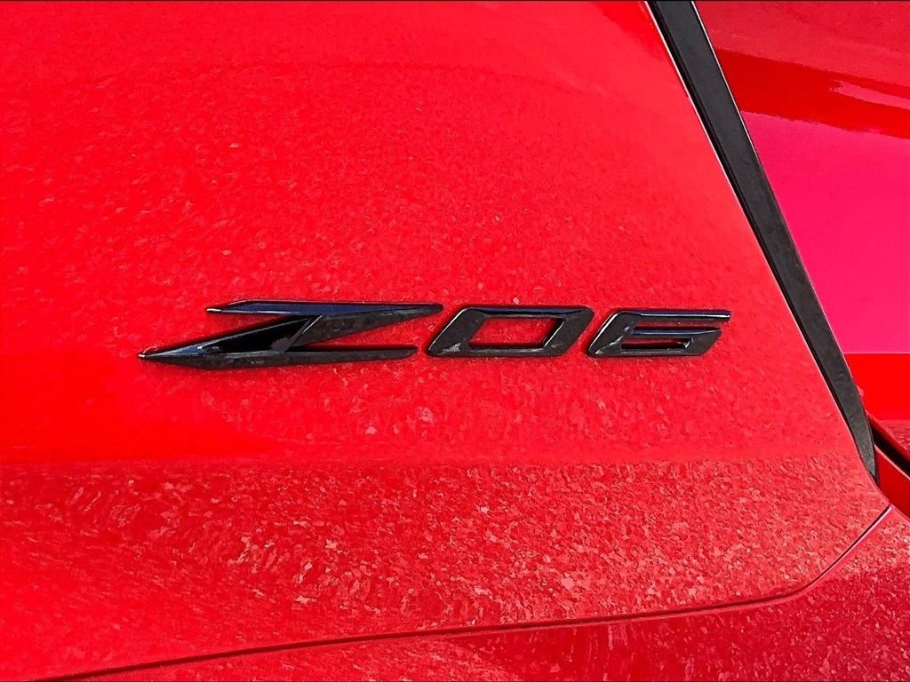 Used 2023 Red Chevrolet Z06 image 26