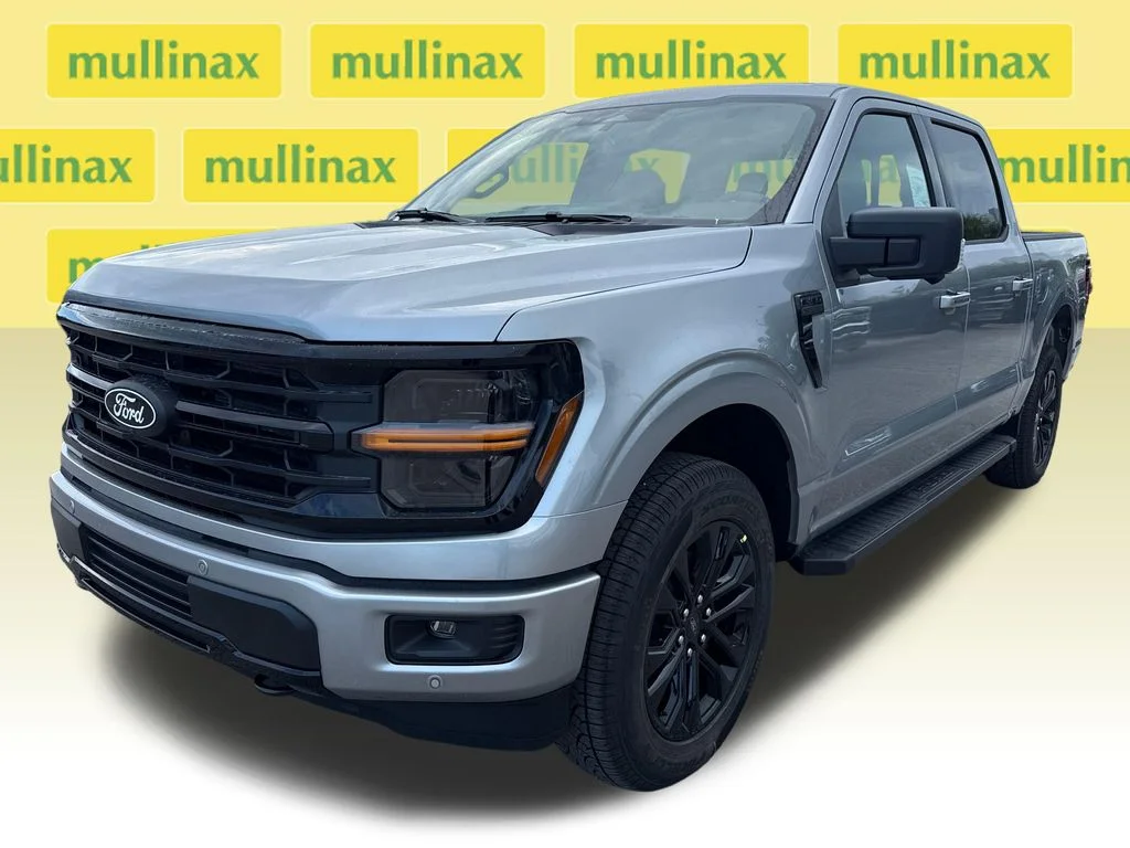 New 2026 Silver Ford XLT image 17