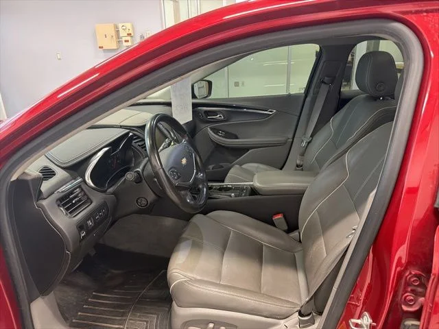 Used 2015 Red Chevrolet LTZ image 12