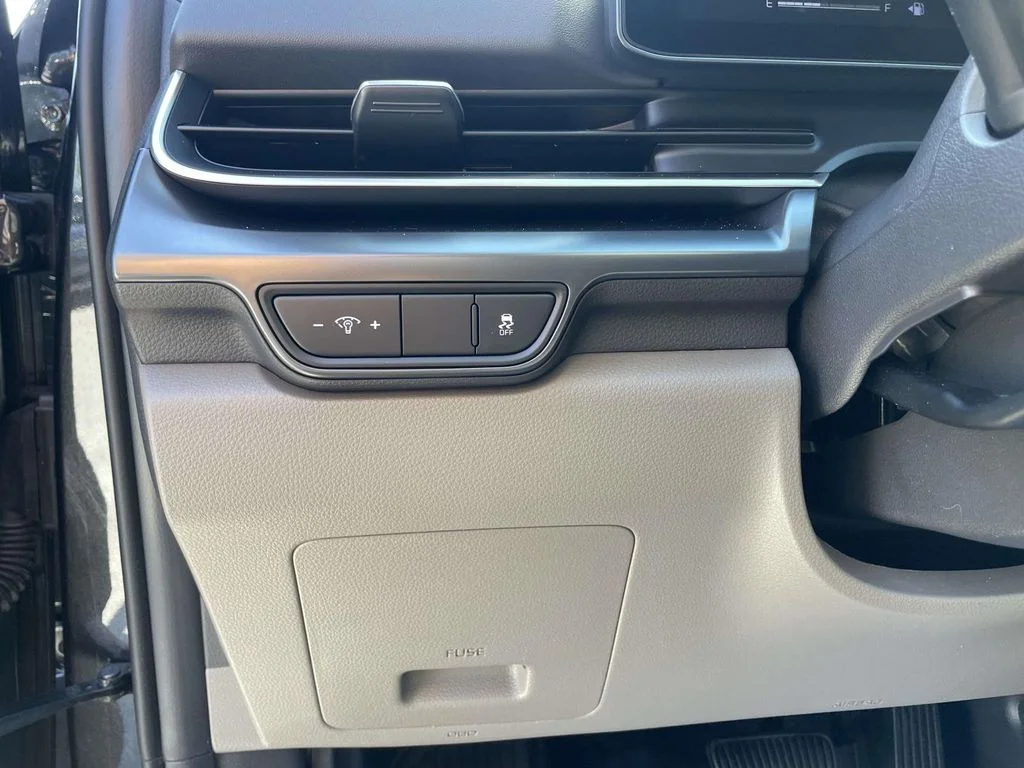 2026 Kia Carnival LXS - Photo 11