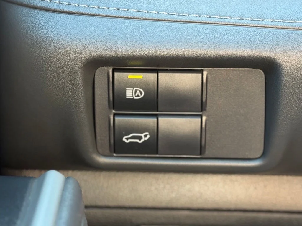 Used 2022 Beige Toyota XLE image 30
