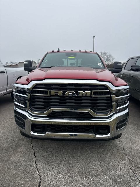 New 2026 Molten Red Pearl-Coat Exterior Paint RAM Tradesman image 2
