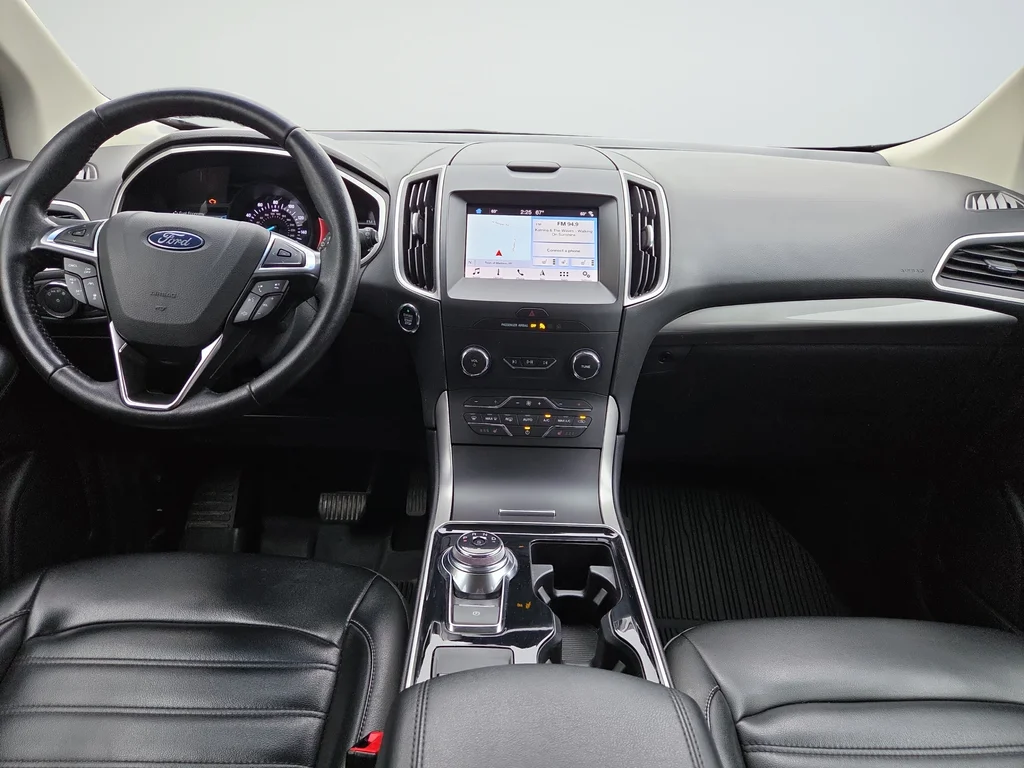 Used 2019 Blue Ford SEL image 10