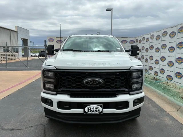 New 2026 Star White Metallic Tri-Coat Ford Lariat image 3
