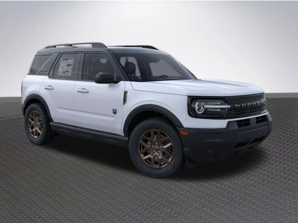 New 2026 Space White Metallic Ford Big Bend® image 7