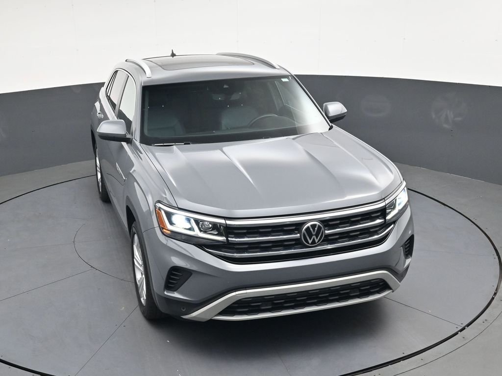 Used 2021  Volkswagen 2.0T SEL image 32