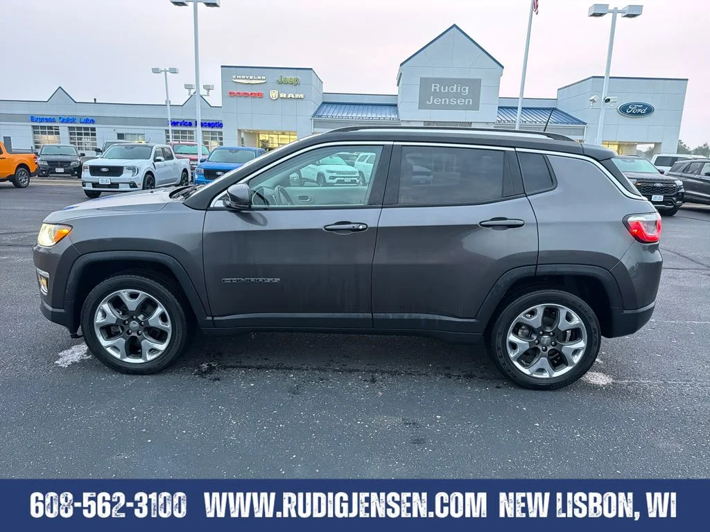 Used 2018 Jeep Compass Limited with VIN 3C4NJDCB0JT280756 for sale in New Lisbon, WI