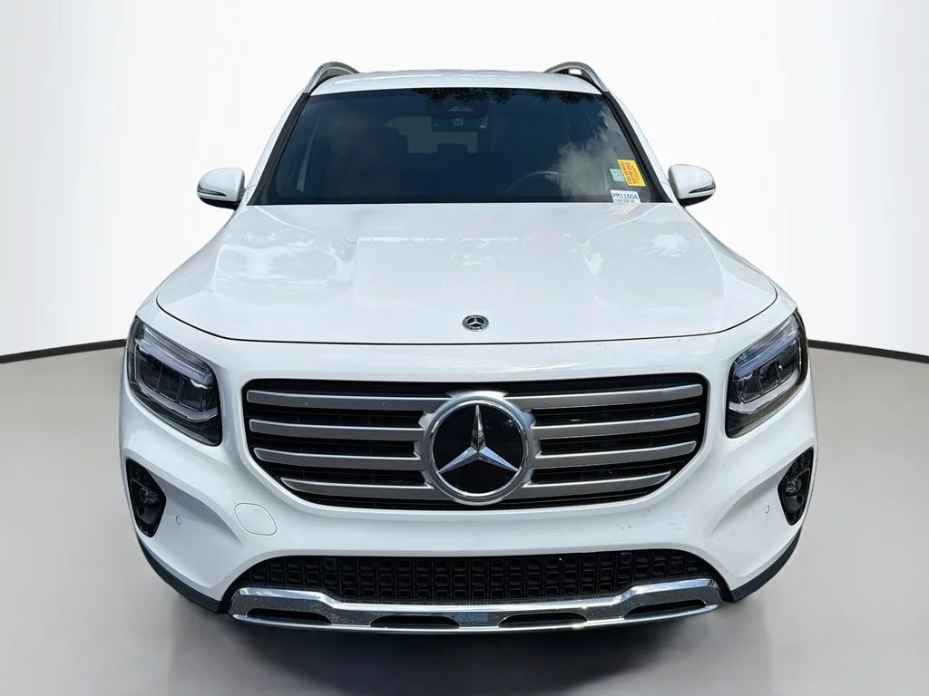 Used 2024 Polar White Mercedes-Benz GLB 250 image 6