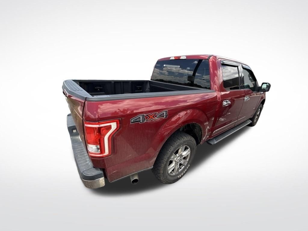 Used 2016 Red Ford XLT image 3