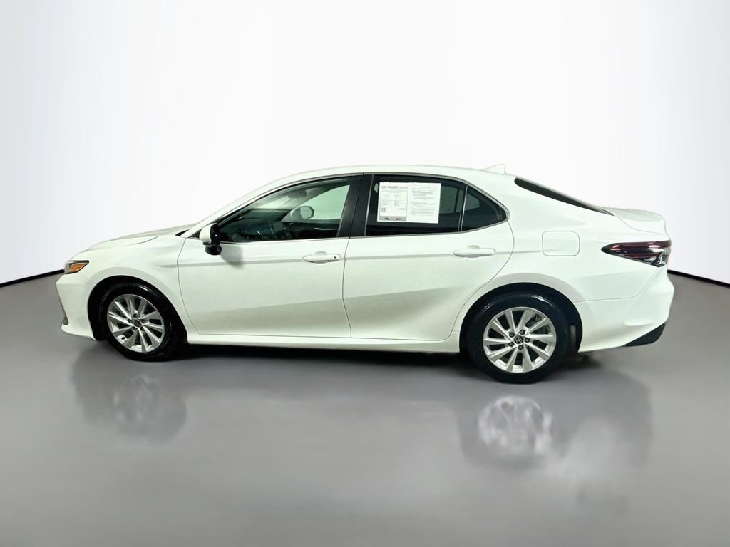 Used 2024 Ice Cap Toyota LE image 4