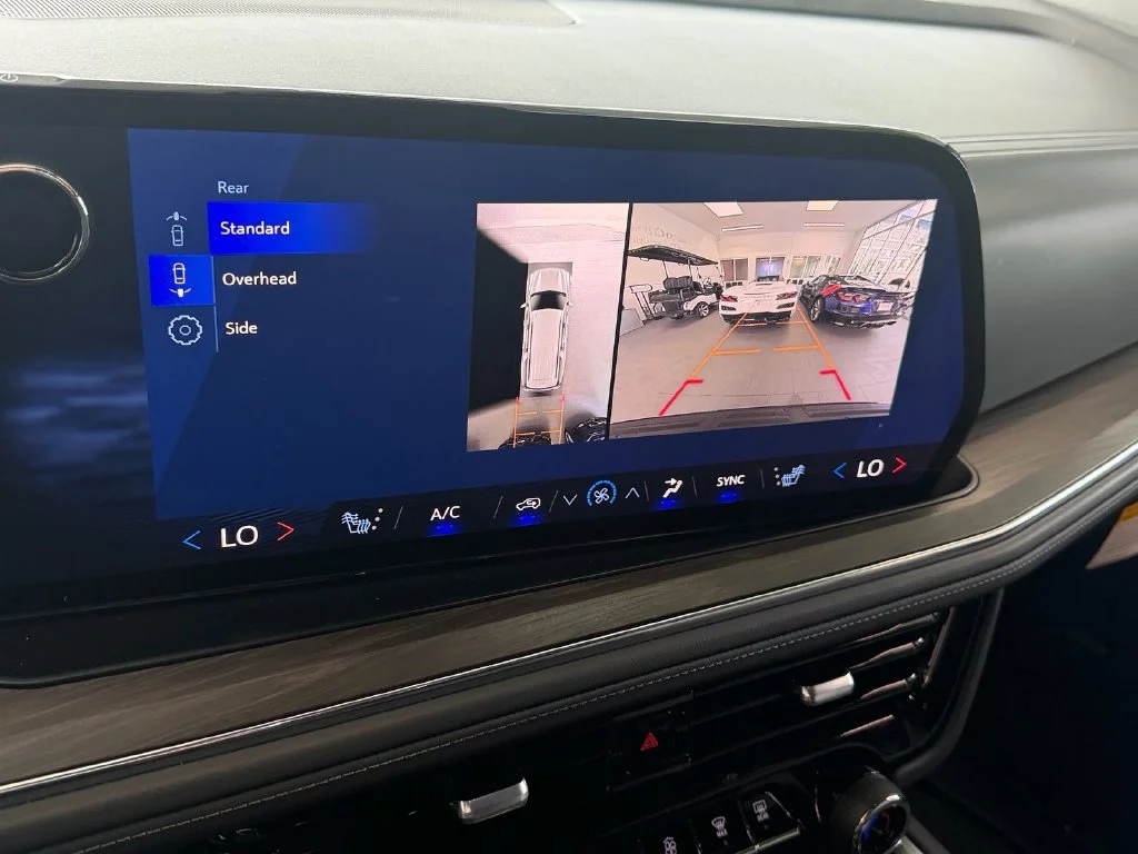 Used 2025 Black Chevrolet LT image 17