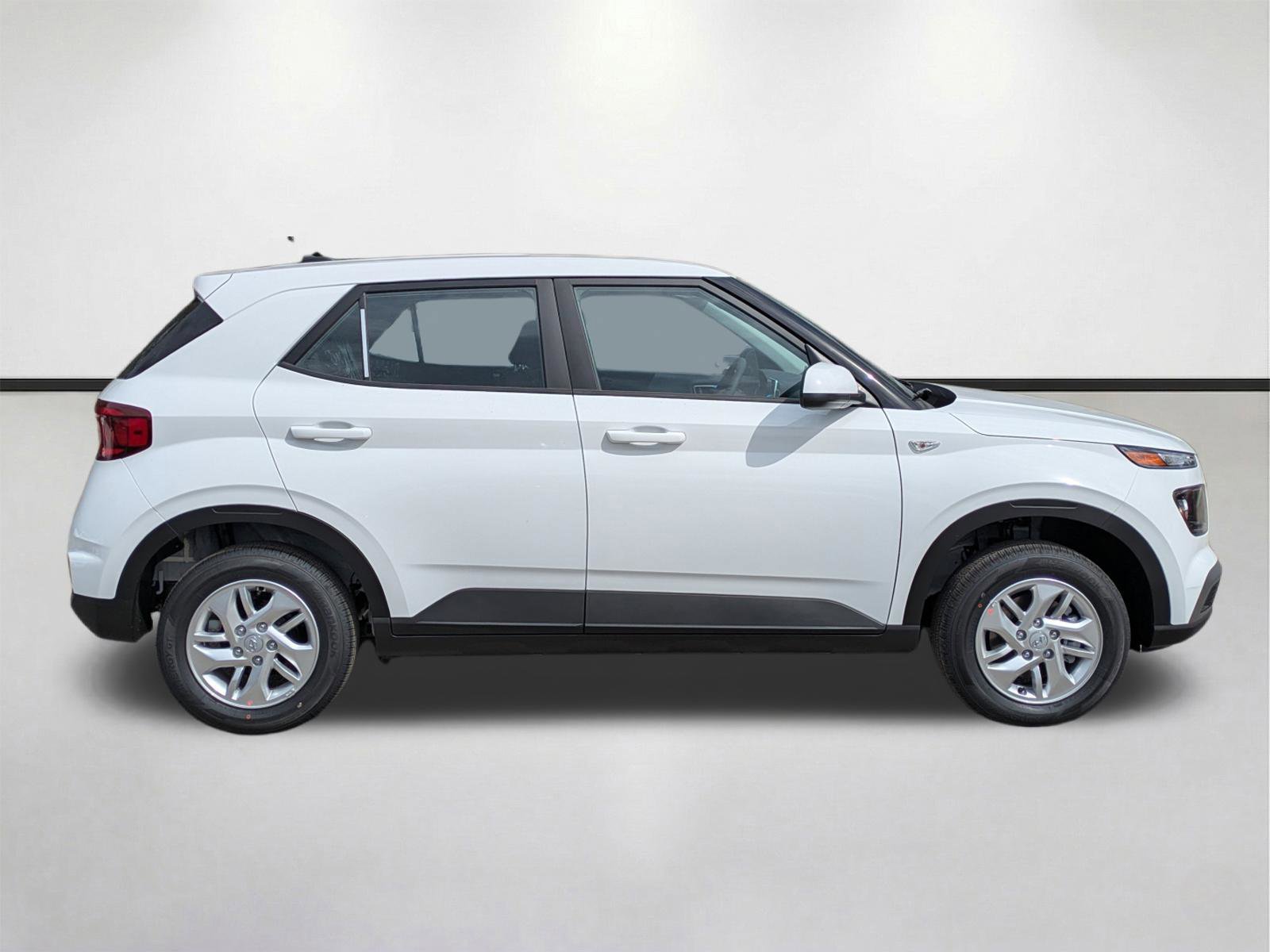 New 2026 Lunar White Hyundai SE image 29
