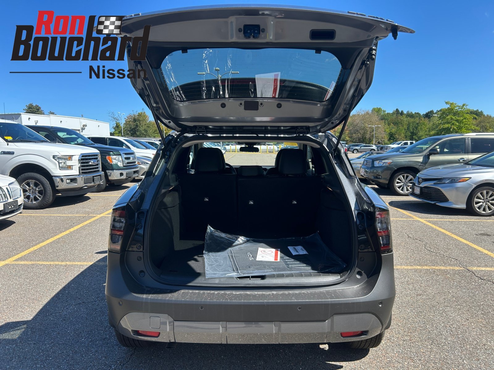 New 2026 Gun Metallic Nissan SR image 38