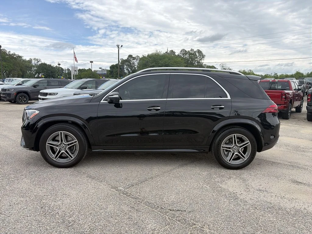 Used 2025  Mercedes-Benz GLE 350 image 3