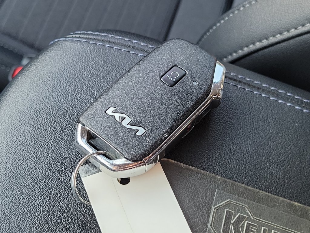 Used 2023 Orange Kia S image 23
