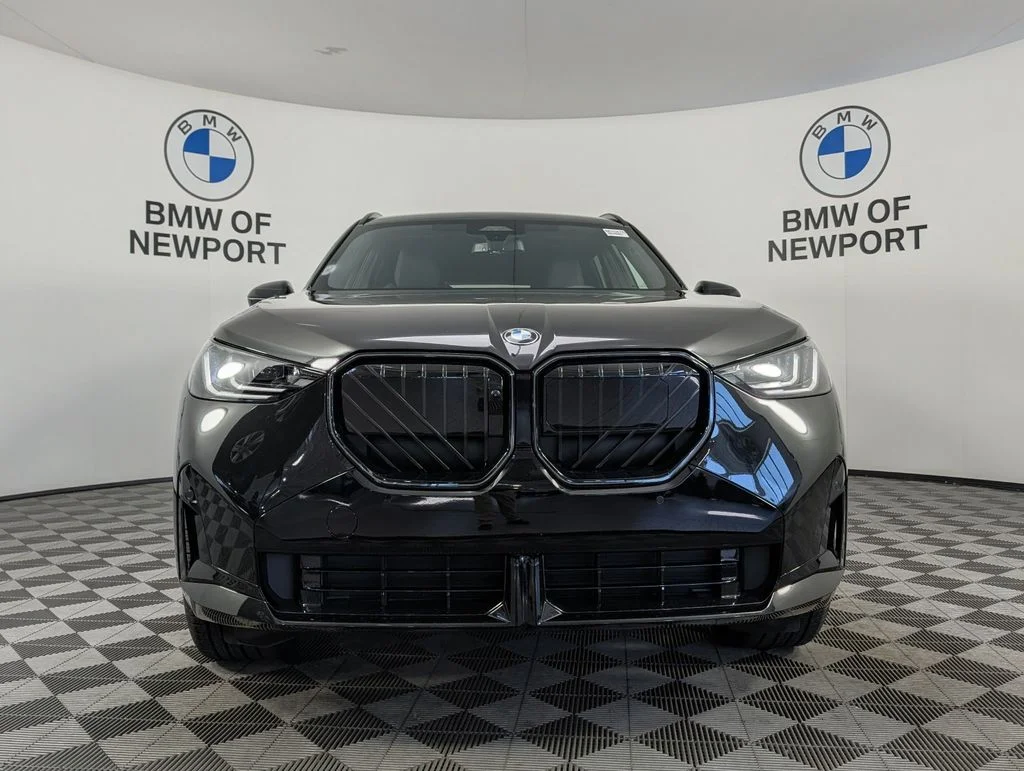 New 2026 Black Sapphire Metallic BMW 30 xDrive image 4