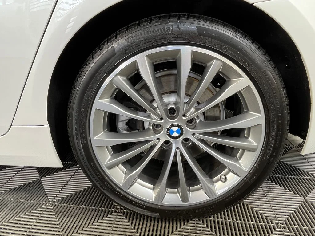Certified Used 2023 Mineral White Metallic BMW 530i xDrive image 15