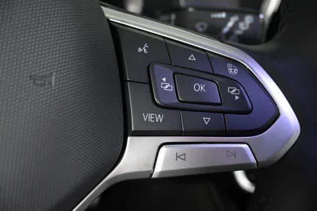 2026 Volkswagen Atlas Cross Sport SEL Premium R-LINE - Photo 39