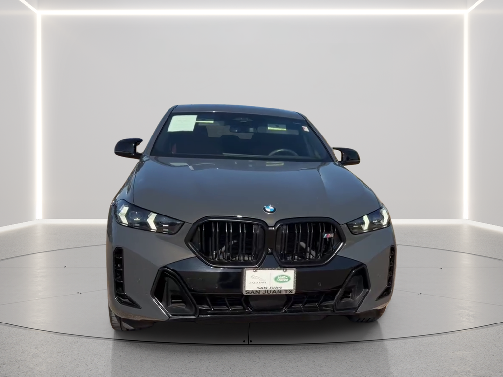 Used 2025 Gray BMW M60i image 2