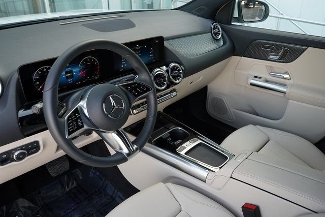 Used 2026  Mercedes-Benz GLA 250 image 28