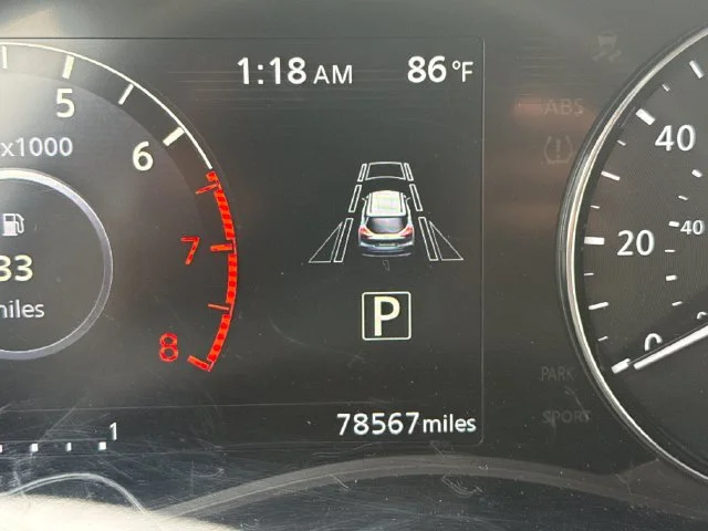 Used 2024 Gray Nissan SV image 18