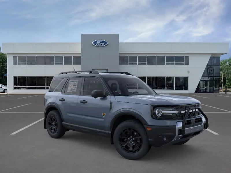 New 2026 Azure Gray Metallic Tri-Coat Ford Badlands® image 7