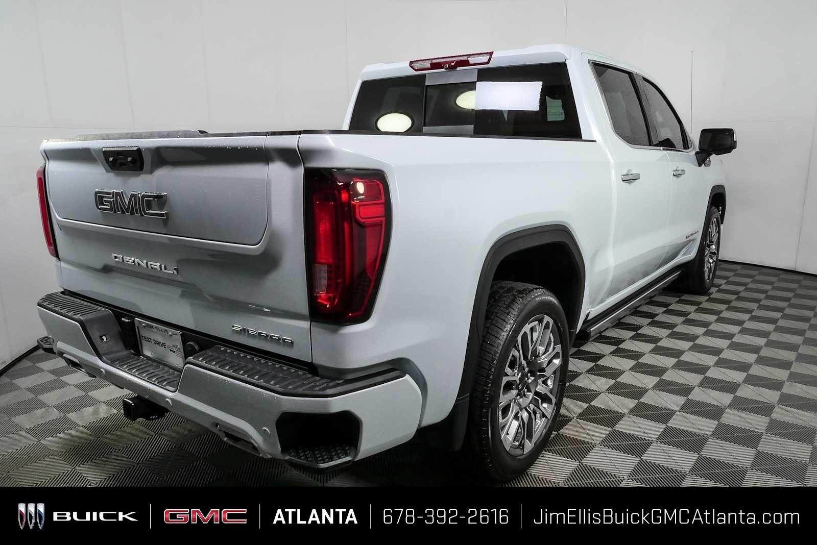 New 2026 Glacier White Tricoat GMC Denali Ultimate image 3