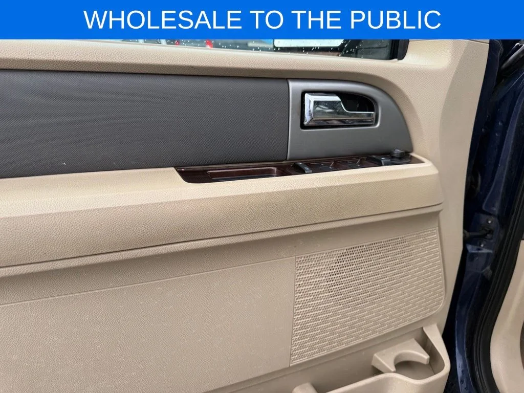 Used 2012 Blue Ford XLT image 5