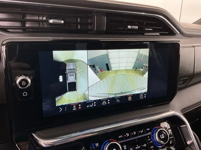 Used 2025 Black GMC Denali image 24
