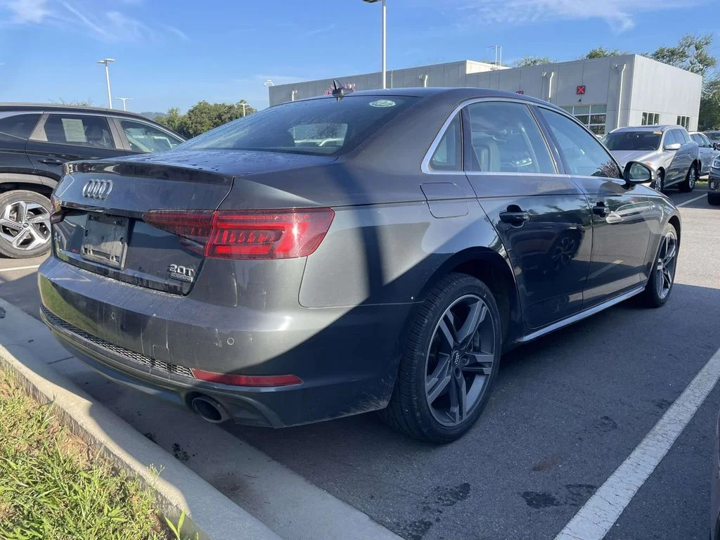 Used 2018 Manhattan Gray Metallic Audi Premium Plus image 4
