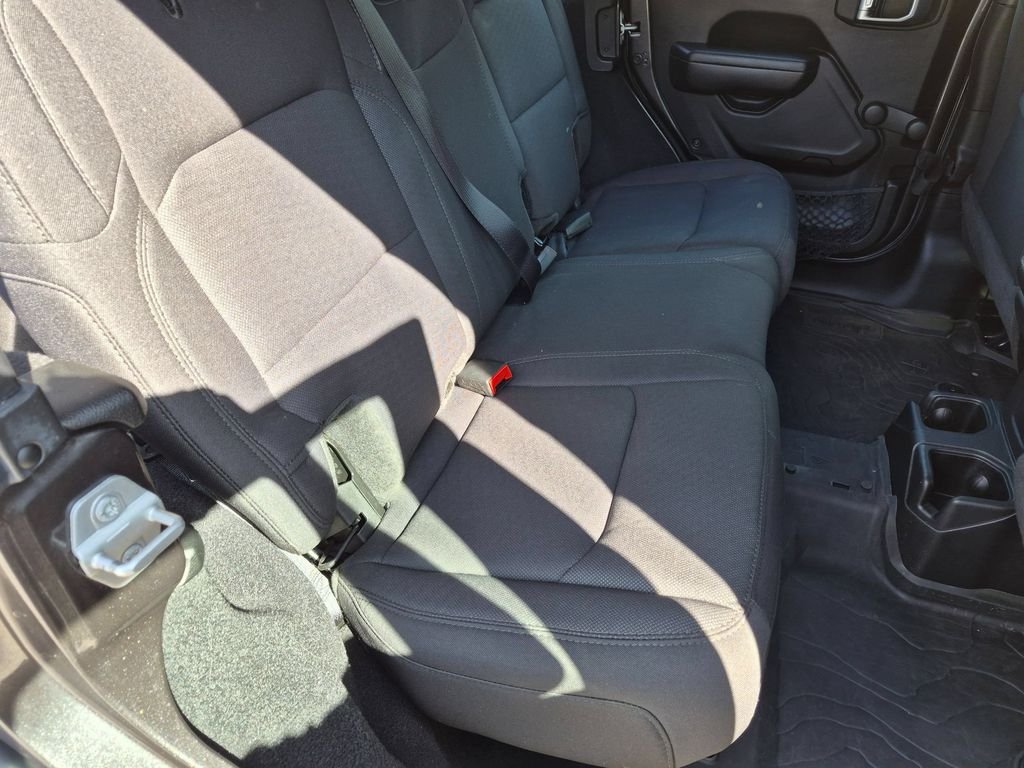 Used 2022 Gray Jeep Unlimited Sport image 22