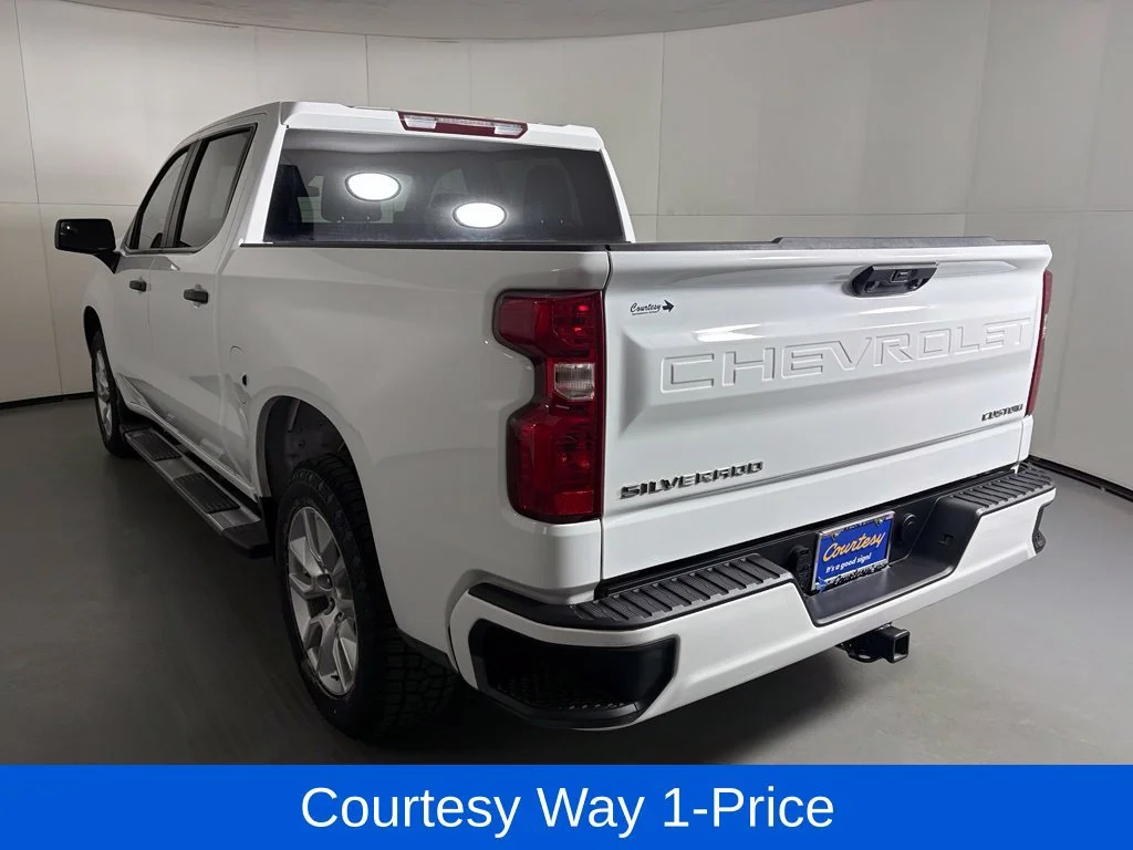 Used 2024 Summit White Chevrolet Custom image 8