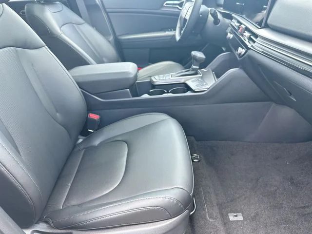 New 2026 Wolf Gray Kia EX image 27