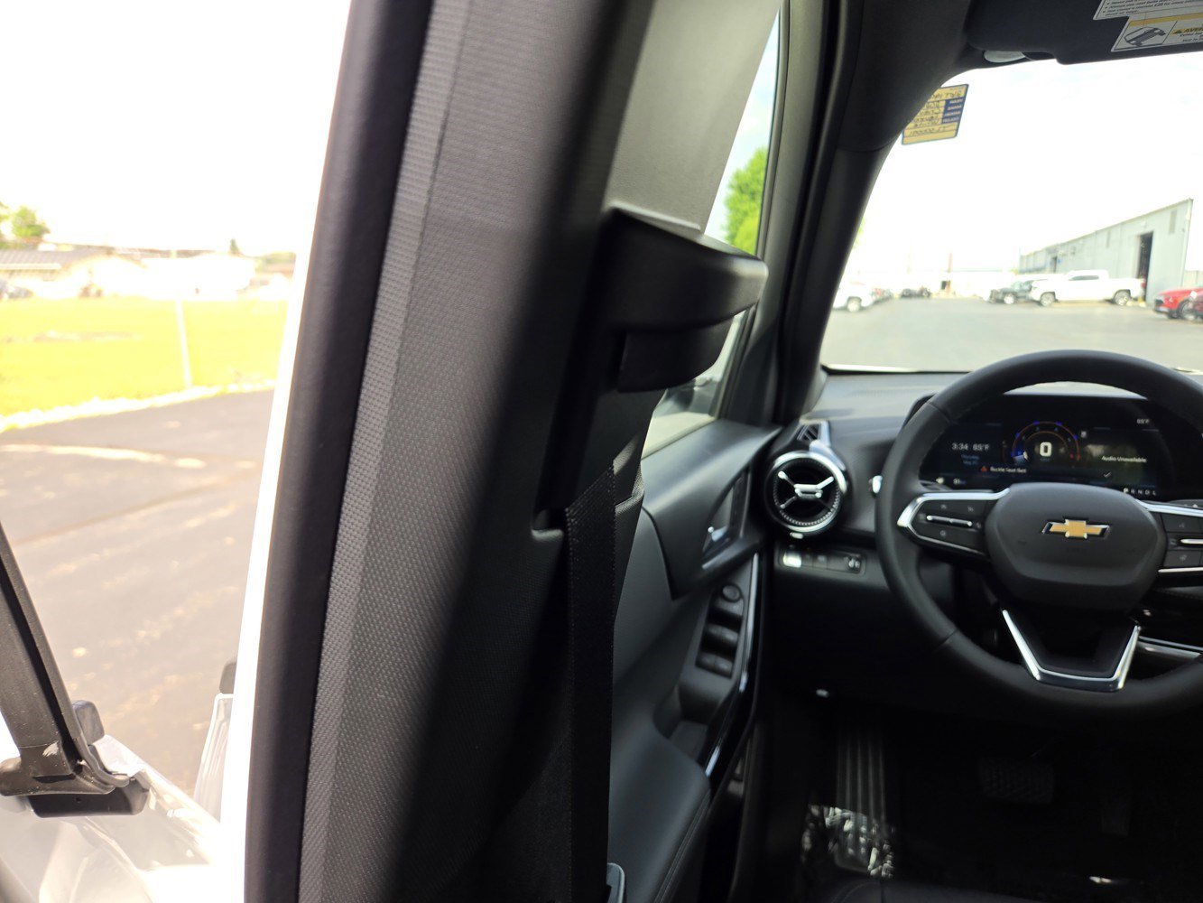 2026 Chevrolet Equinox LT - Photo 21