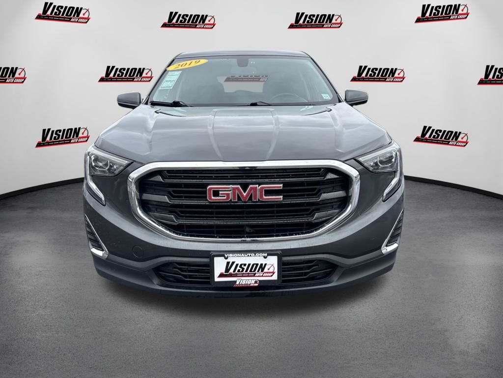 Used 2019 Gray GMC SLE image 8
