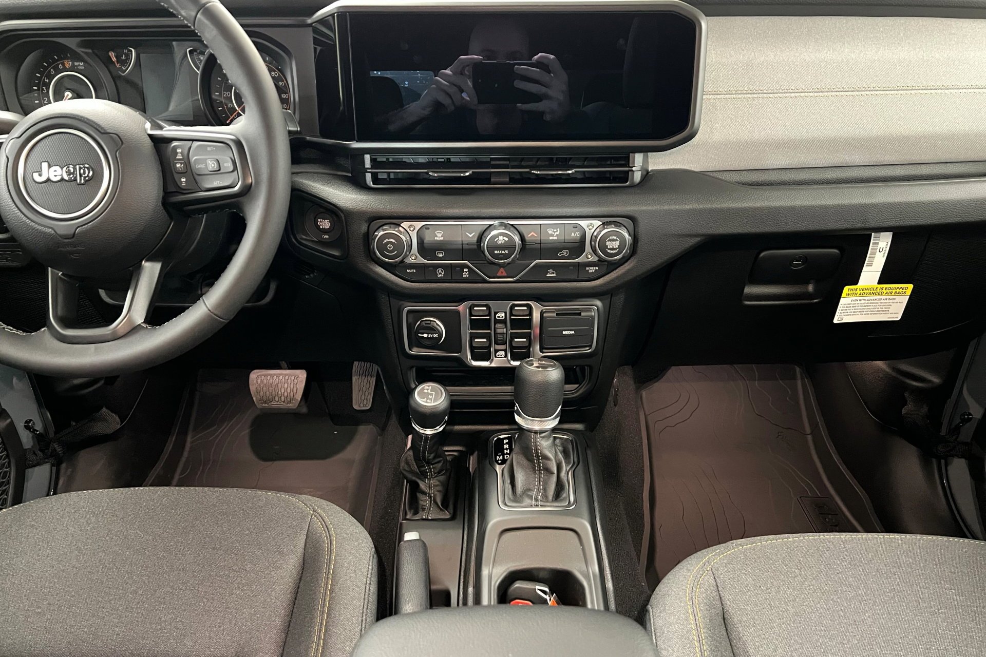 2025 Jeep Gladiator Sport S - Photo 14