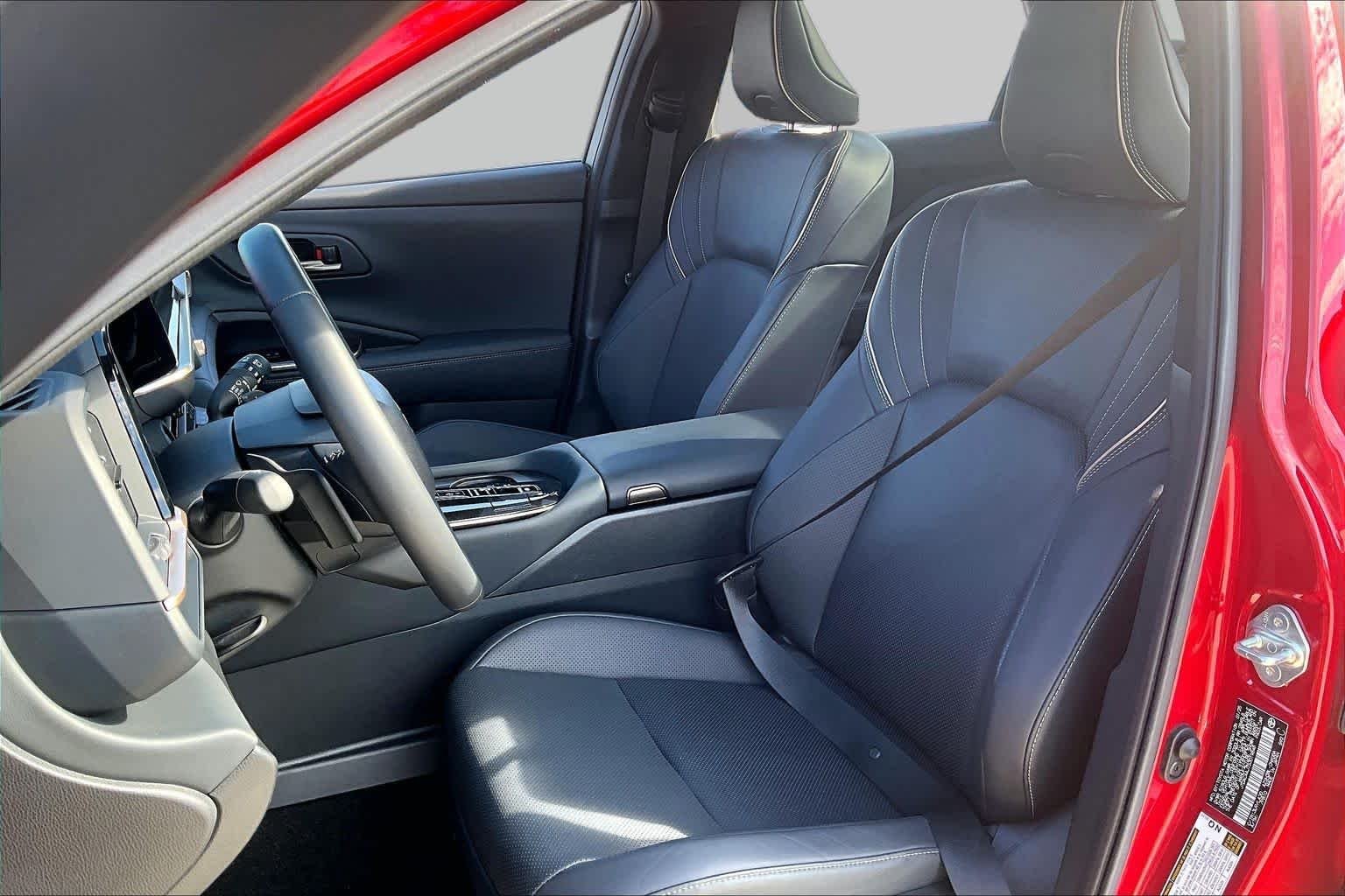 Used 2025 Finish Line Red Toyota Limited image 7