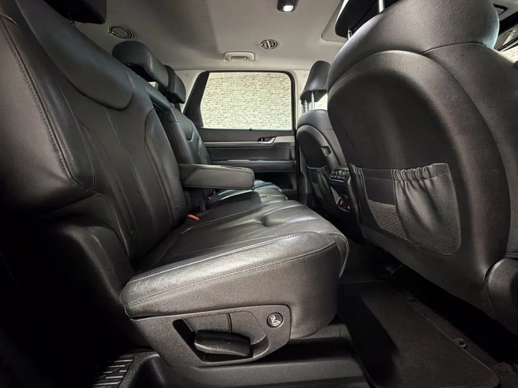 Used 2020 Sierra Burgundy Hyundai SEL image 13