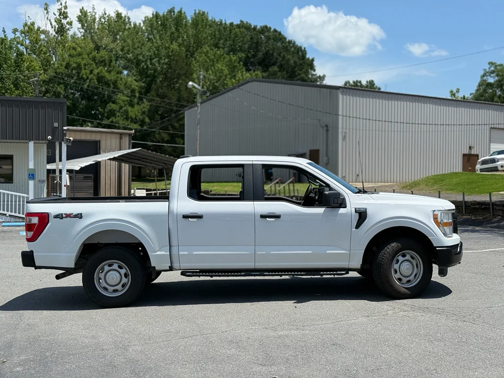 Used 2022 Oxford White Ford XL image 8