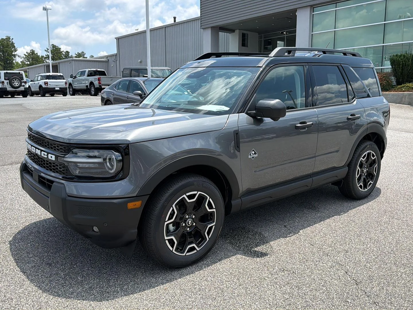 New 2026 Carbonized Gray Ford Outer Banks image 2