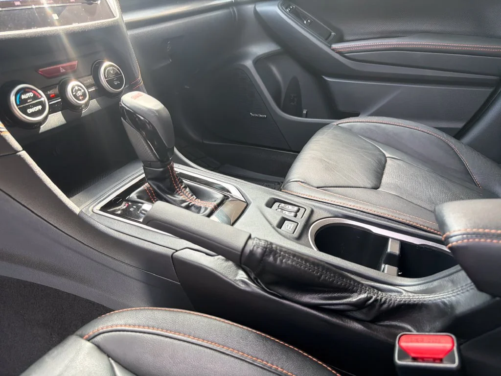 Used 2018 Silver Subaru 2.0i Limited image 24