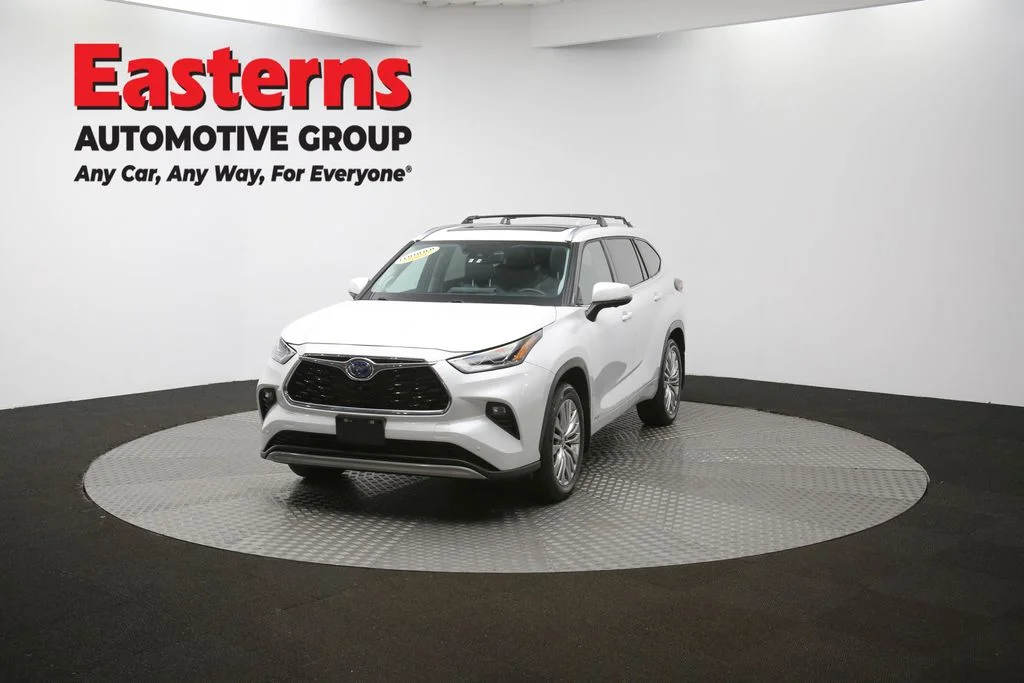 Used 2024 Beige Toyota Platinum image 60