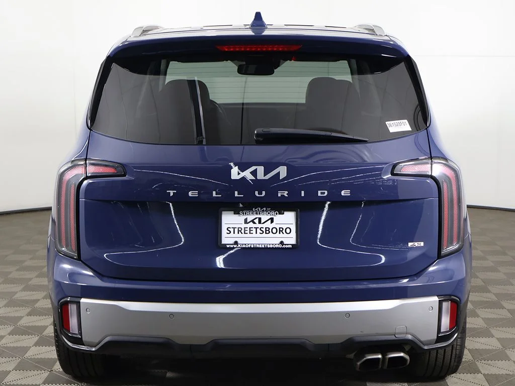 Used 2023 Black Kia SX image 16