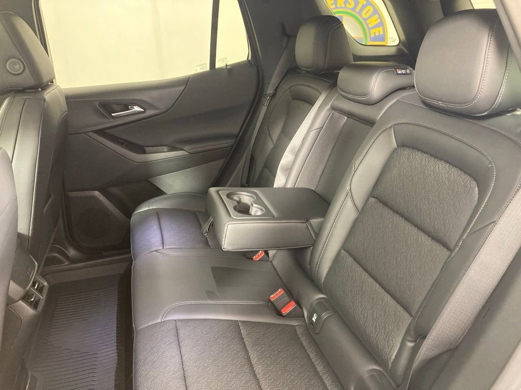 2026 Chevrolet Equinox LT - Photo 17